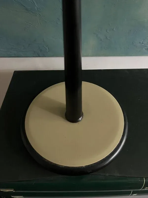 Illustration numéro 3 du produit Lampe de bureau années 80