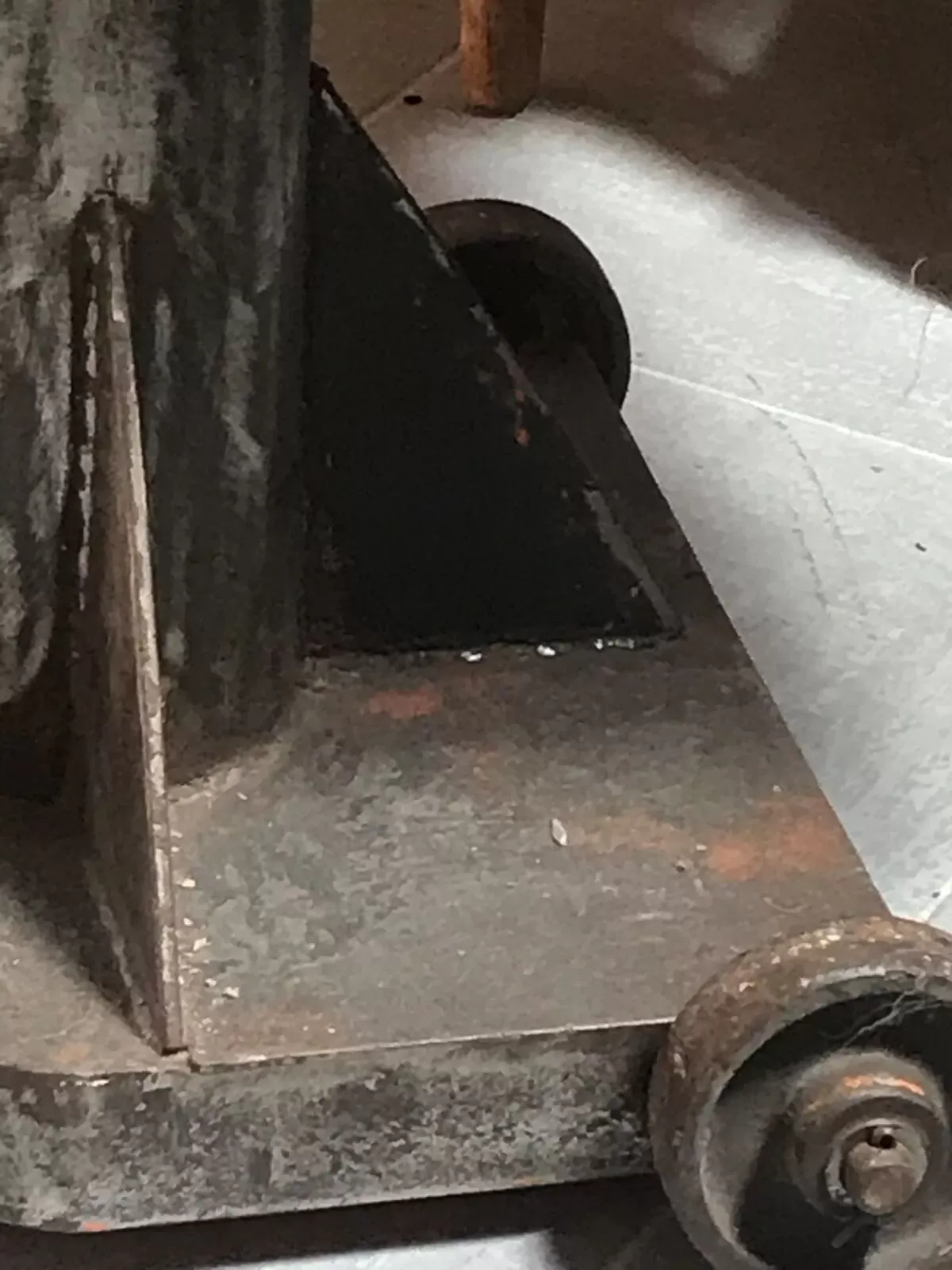 Illustration numéro 3 du produit Console industrielle chene et acier