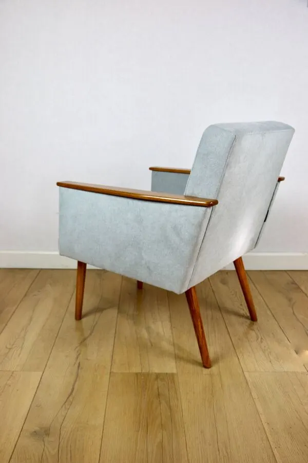 Illustration numéro 3 du produit Fauteuil loft Art Déco vintage - ciel bleu