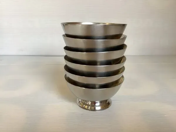 Illustration numéro 3 du produit Six coupes coupelles argentées métal Danemark