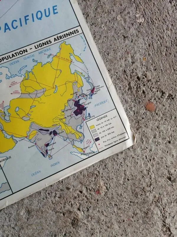 Illustration numéro 3 du produit Carte scolaire vintage mdi Amérique du Nord-Asie.