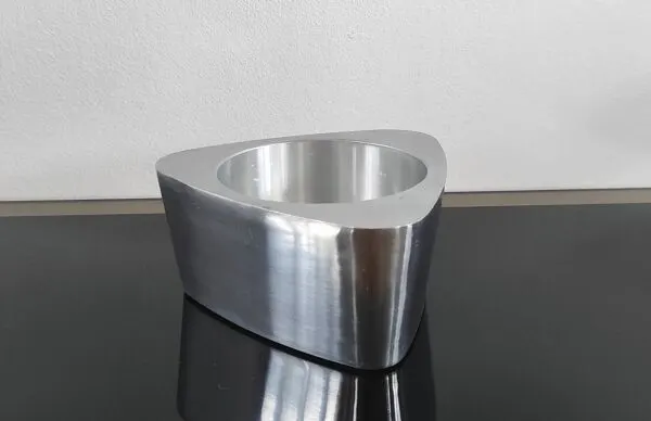 Illustration numéro 3 du produit Grand Bougeoir / Photophore Vintage IKEA Aluminium Brossé 90s