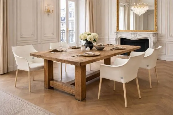 Illustration numéro 3 du produit Lot de 6 chaises Dr. No de Philippe Starck pour Kartell