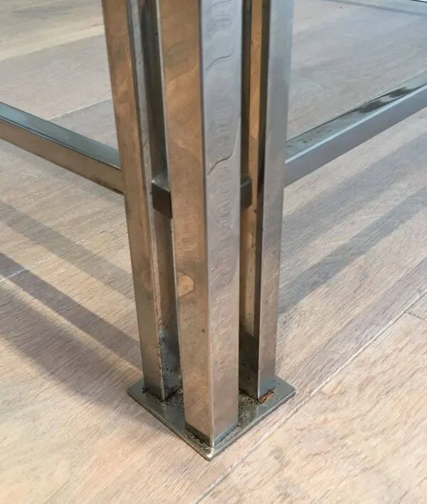 Illustration numéro 3 du produit Table basse moderniste chromée à pieds triples, travail français vers 1970