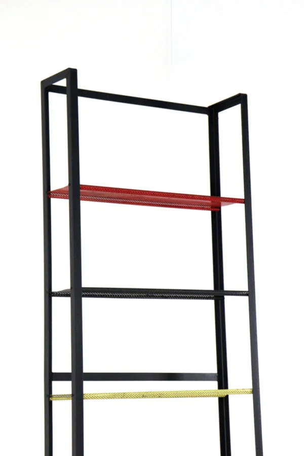 Illustration numéro 3 du produit Bibliothèque Pilastro, Pays-Bas milieu XXème