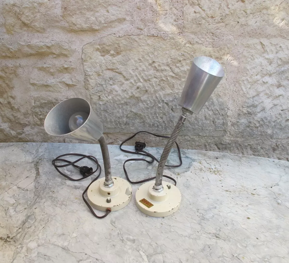 Illustration numéro 3 du produit Cogit paire de 2 lampes vintage, atelier, loft, labo, années 1950/60