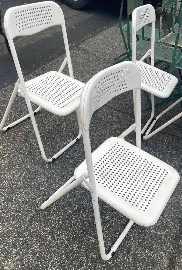 Illustration numéro 3 du produit 4 chaises Minimob