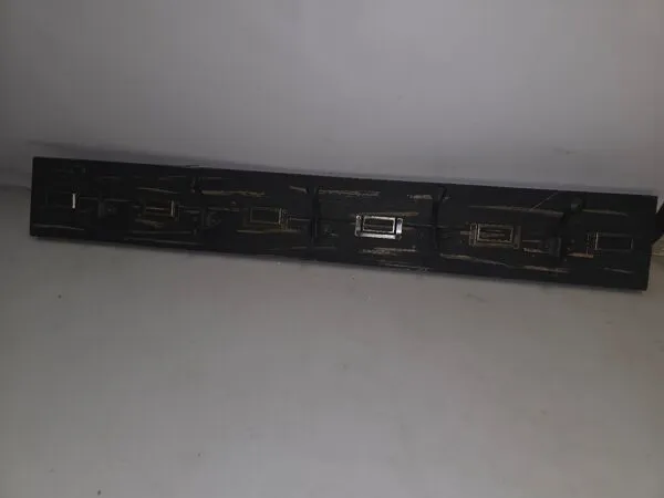 Illustration numéro 3 du produit Porte manteaux d'écolier avec étiquettes en bois patiné noir 0