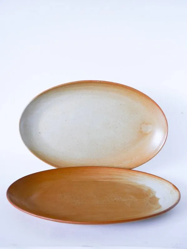 Illustration numéro 3 du produit Paire de grands plats ovals en grès, 1970