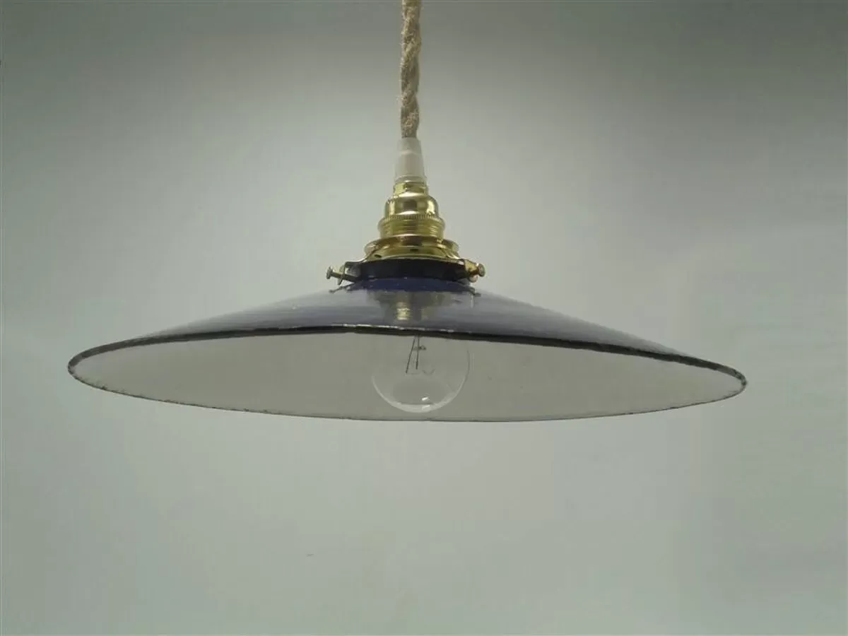 Illustration numéro 3 du produit Suspension en tôle émaillée