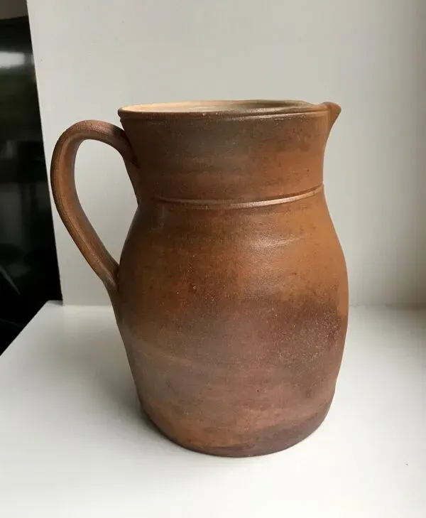 Illustration numéro 3 du produit Pichet en grès marron Digoin Sarreguemines vintage