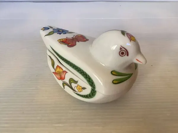 Illustration numéro 3 du produit Petit oiseau vide poche baguier papillons et fleurs