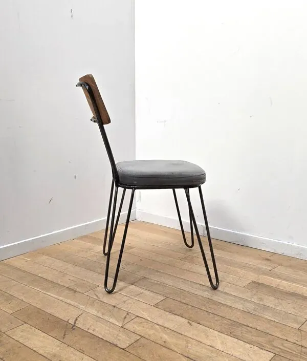 Illustration numéro 3 du produit Suite de 4 chaises industrielles, Manufactori