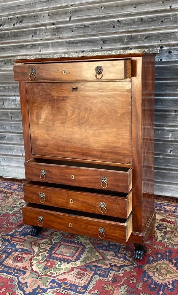 Illustration numéro 3 du produit Secrétaire à abattant en acajou d’époque consulat xix eme siècle