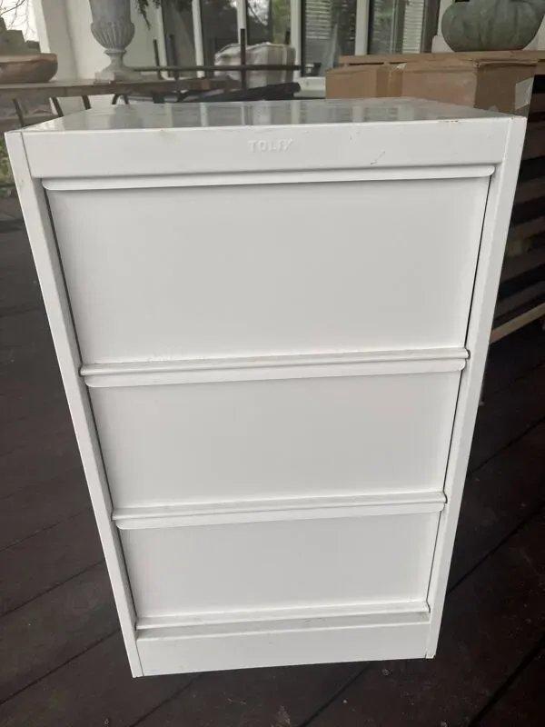 Illustration numéro 3 du produit Caisson rangement tolix blanc