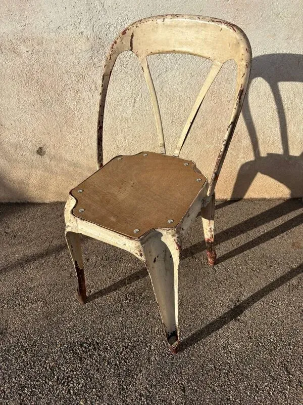 Illustration numéro 3 du produit Chaise bistrot tôle J. Mathieu