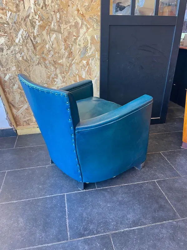 Illustration numéro 3 du produit Fauteuil club