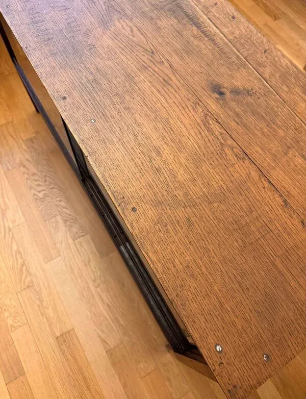 Illustration numéro 3 du produit Ancienne vitrine de commerce