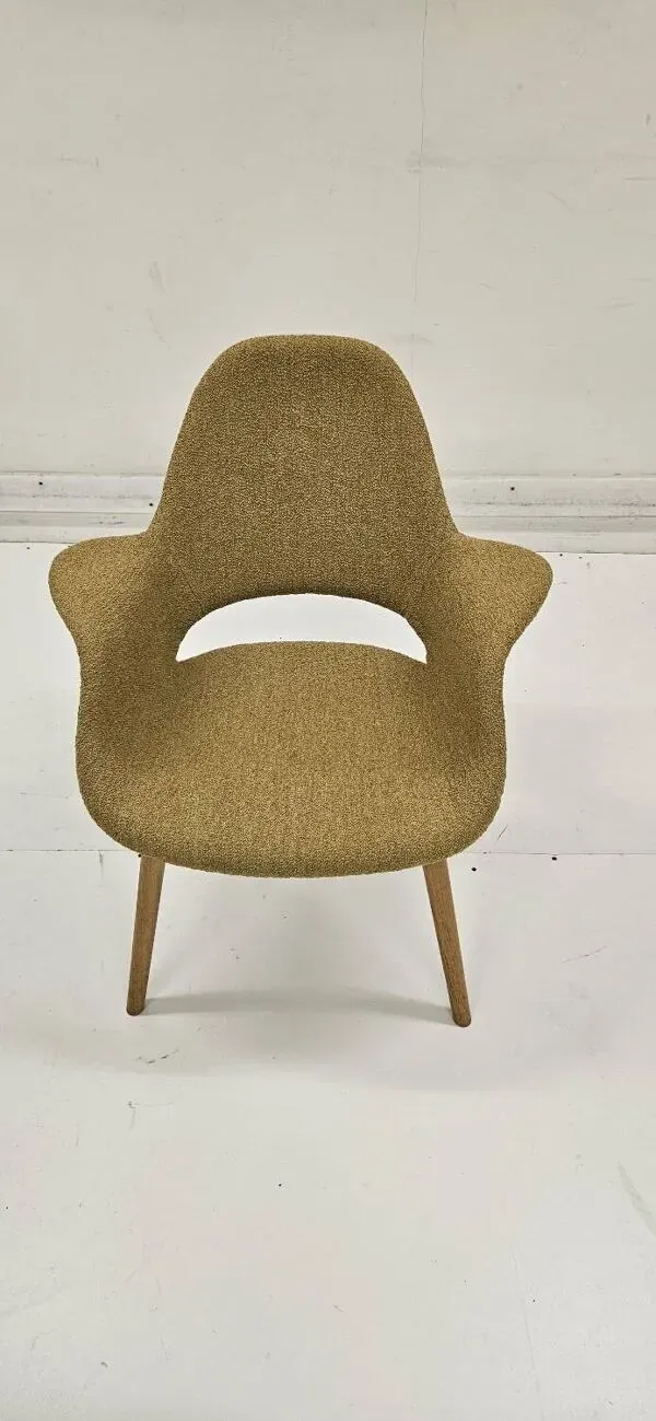 Illustration numéro 3 du produit Chaise Boucle Charles Eames Organic de Vitra