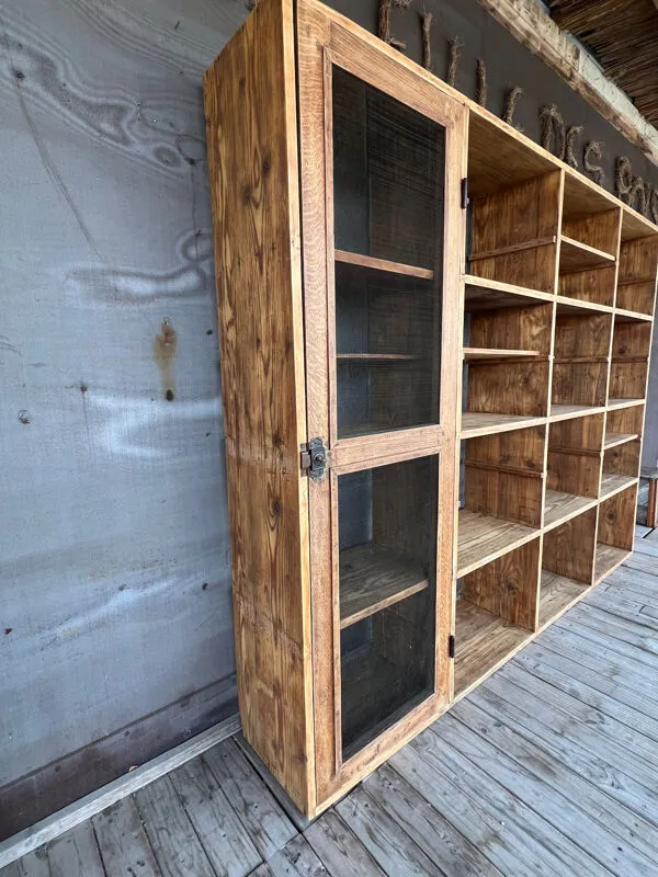 Illustration numéro 3 du produit Ancien casier d’atelier