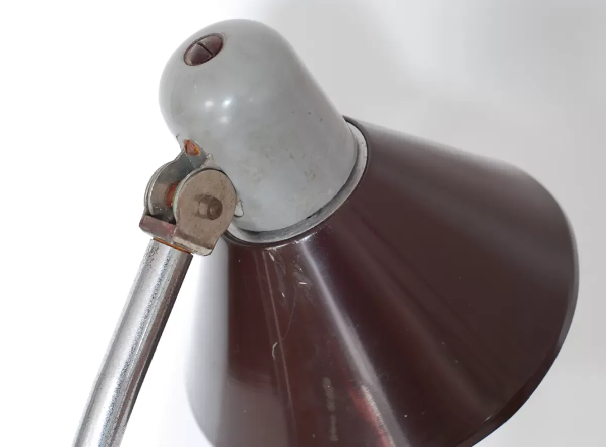 Illustration numéro 3 du produit Lampe d'atelier années 1920