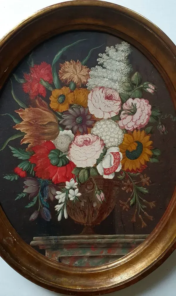 Illustration numéro 3 du produit Tableau ancien vase médicis avec fleurs sur table en marbre école j fr