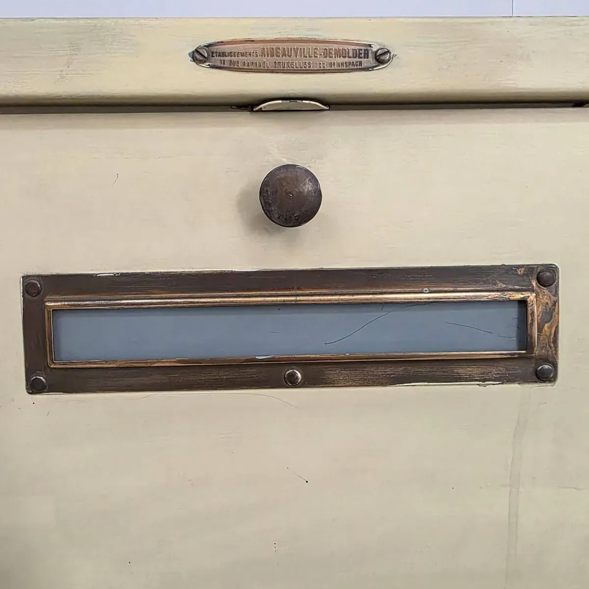 Illustration numéro 3 du produit Classeur métalique à  21 clapets