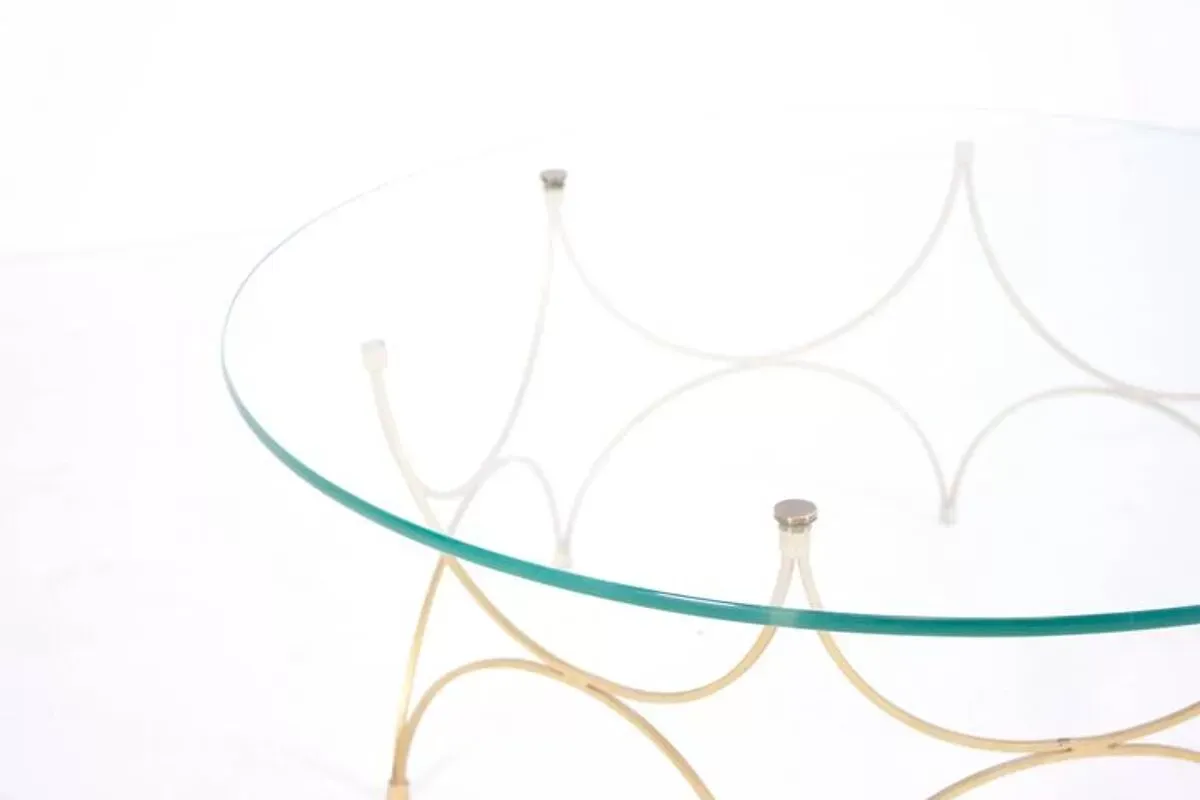 Illustration numéro 3 du produit Table basse