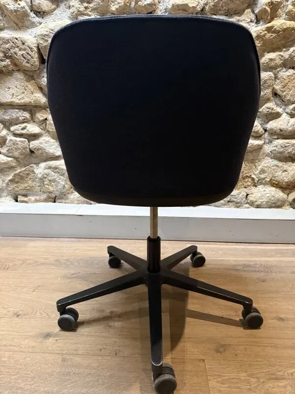 Illustration numéro 3 du produit Fauteuil de bureau Softshell Ronan & Erwan Bouroulec