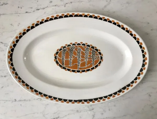 Illustration numéro 3 du produit Plat ovale sarreguemines modèle ''nomeny'' art déco années 30