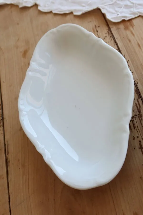Illustration numéro 3 du produit Paire de raviers vintage Winterling Bavaria en porcelaine blanche