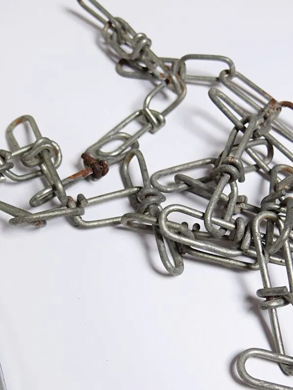 Illustration numéro 3 du produit Suspension industrielle en verre prismatique type Holophane, Thorn, 1998