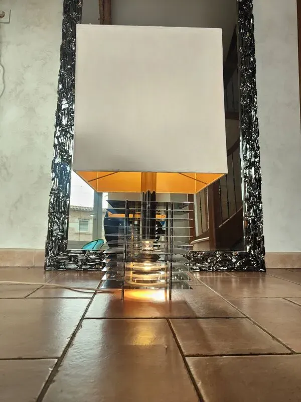 Illustration numéro 3 du produit Lampe design italien inox