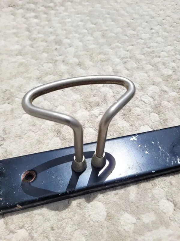 Illustration numéro 3 du produit Porte manteaux d’atelier GES vers 1960