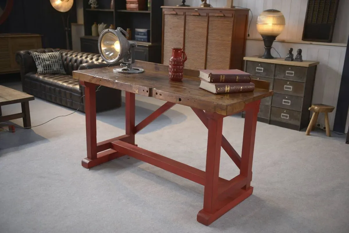 Illustration numéro 3 du produit Etabli d'atelier en hêtre industriel 1950's