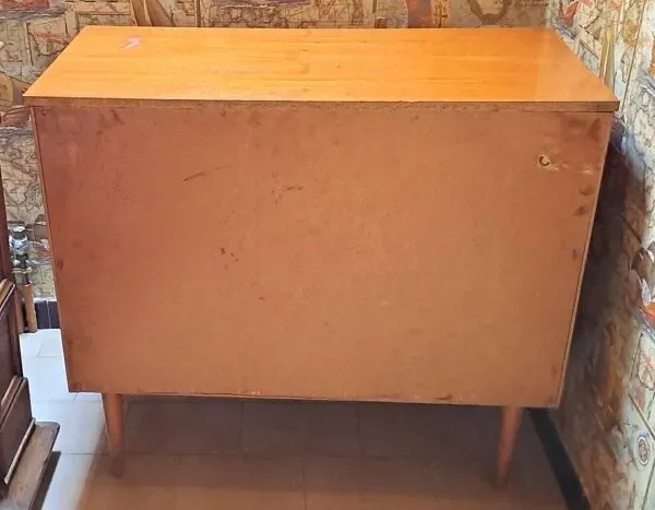 Illustration numéro 3 du produit Commode 3 tiroirs scandinave en teck, 1970