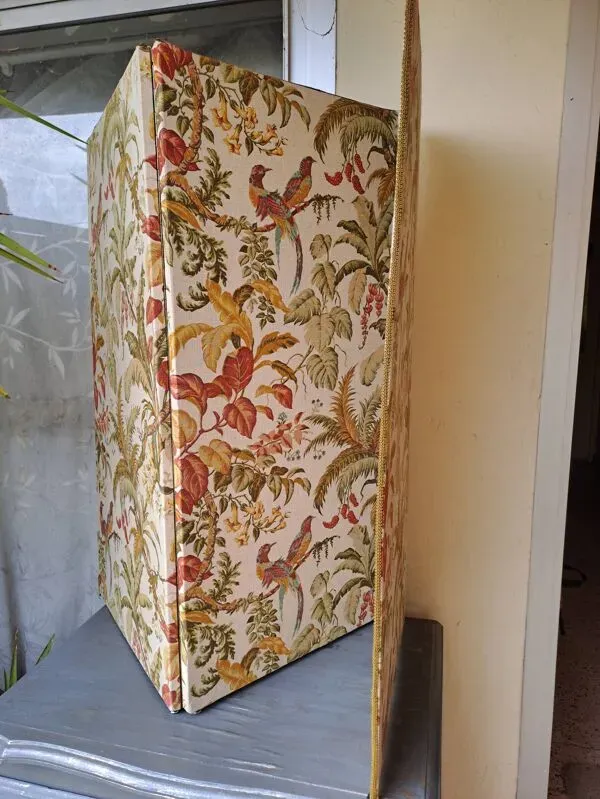 Illustration numéro 3 du produit Paravent Tapissier 30'S France toile imprimée XX style classique 3 volets