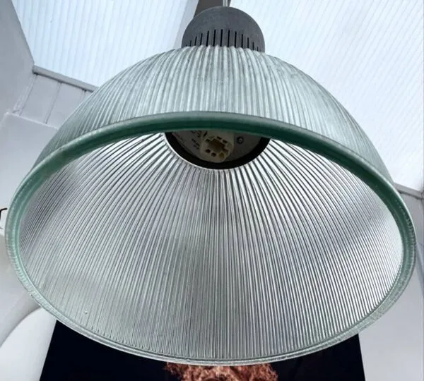 Illustration numéro 3 du produit Lot 16 suspensions lampe atelier industriels loft déco vintage usine