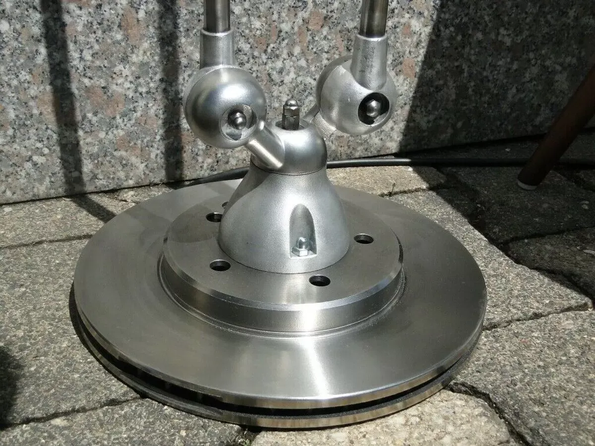 Illustration numéro 3 du produit Lampadaire vintage jielde double graphite 6 bras de Jean Louis Domecq France 1960