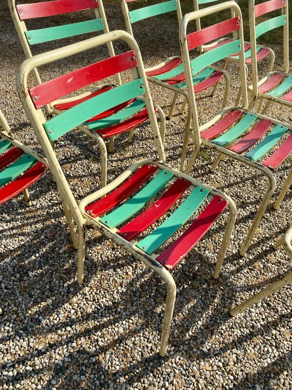 Illustration numéro 3 du produit Chaises Tolix