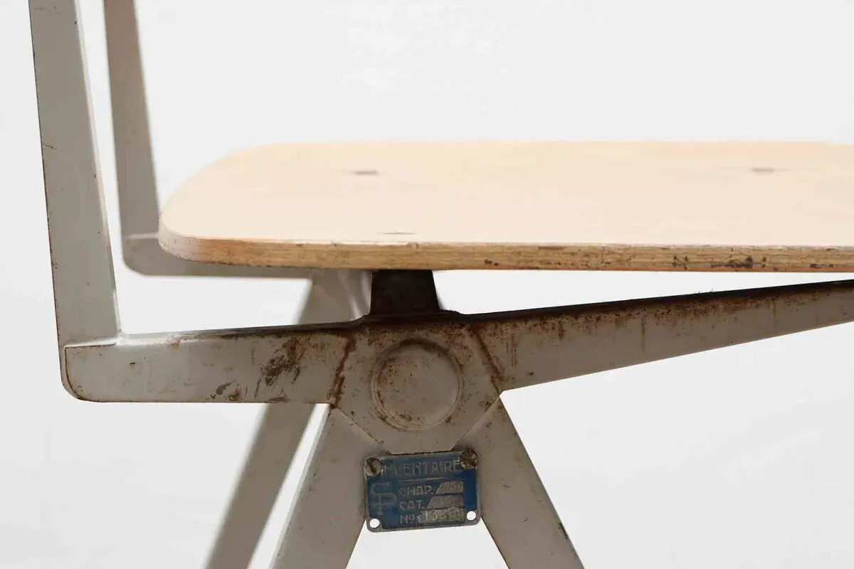 Illustration numéro 3 du produit Chaise vintage Marko S101 hêtre et gris