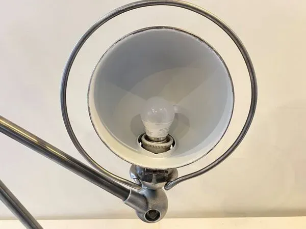 Illustration numéro 3 du produit Lampe de bureau Jieldé 2 bras 40cm graphite industriel Jean Louis Domecq