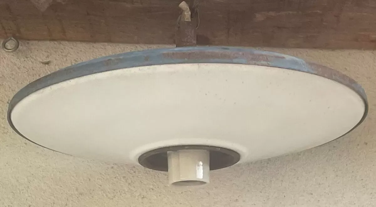 Illustration numéro 3 du produit Suspensions industrielles d'atelier