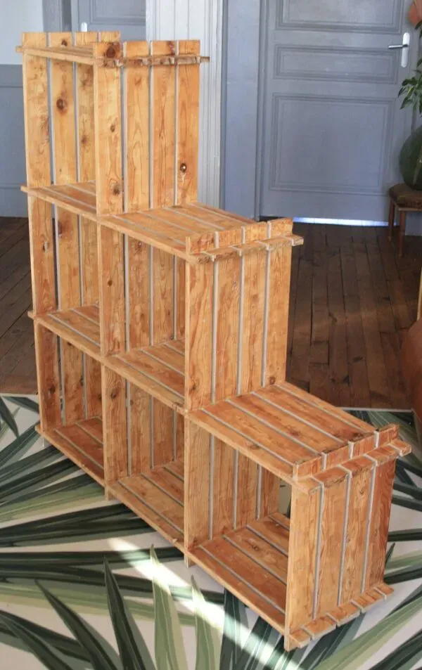 Illustration numéro 3 du produit Etagère en pin massif style Regain