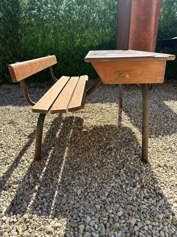 Illustration numéro 3 du produit Banc d'écolier ancien