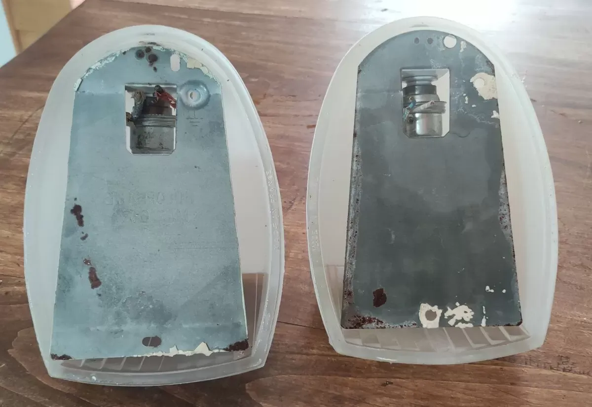 Illustration numéro 3 du produit Paire appliques Holophane