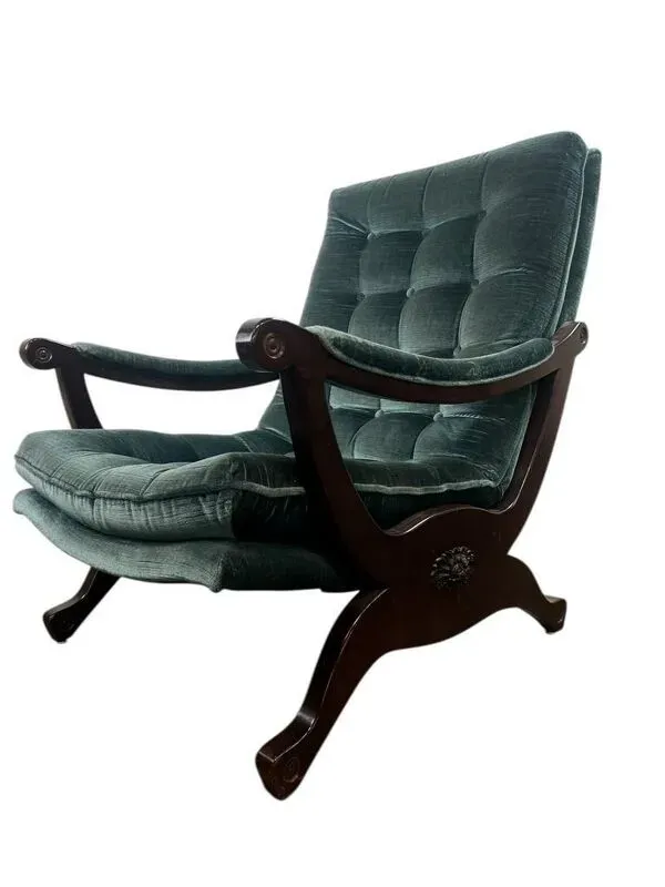 Illustration numéro 3 du produit Fauteuil Empire vintage