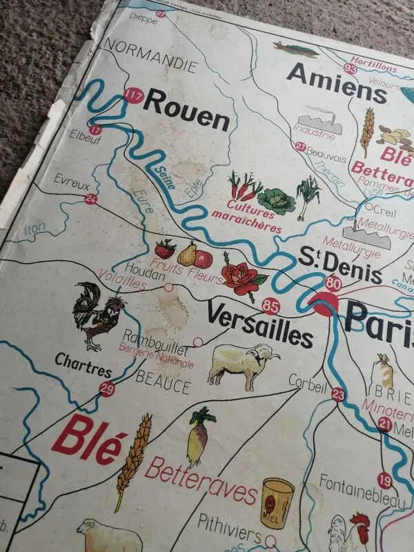 Illustration numéro 3 du produit Carte scolaire vintage mdi France Normandie Bassin Parisien.