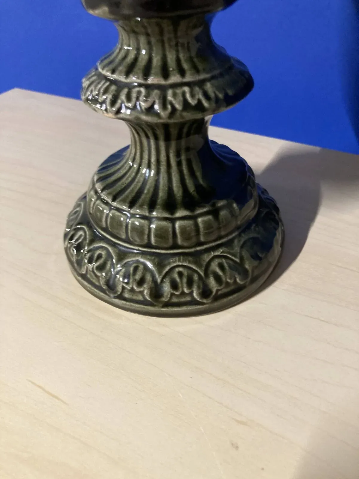 Illustration numéro 3 du produit Vase Art Nouveau en barbotine