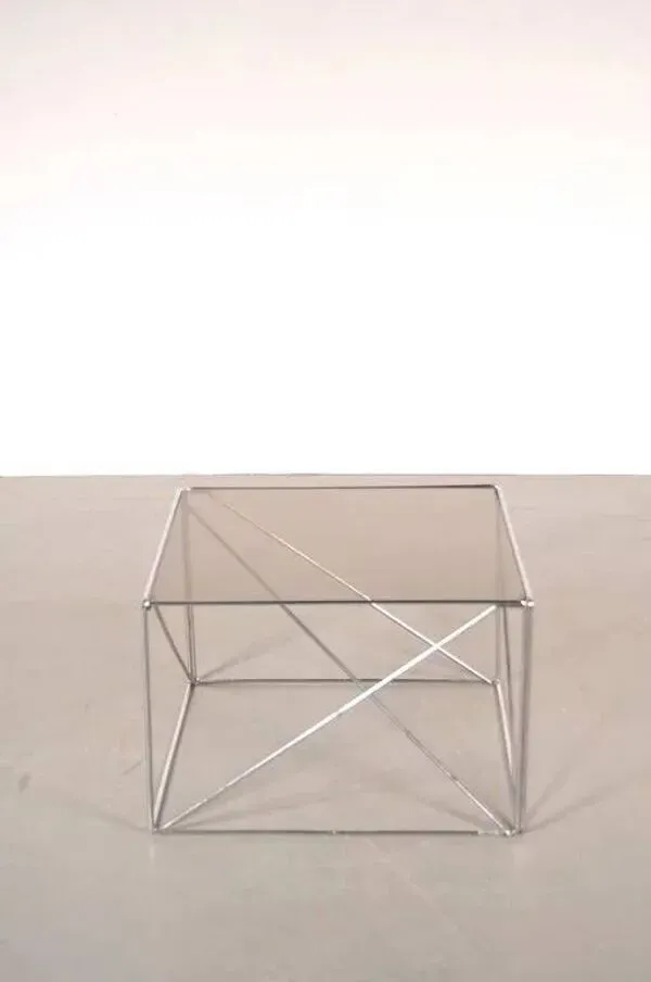 Illustration numéro 3 du produit Table d'appoint/café ''Isocele'' des années 1970 par Max Sauze, France